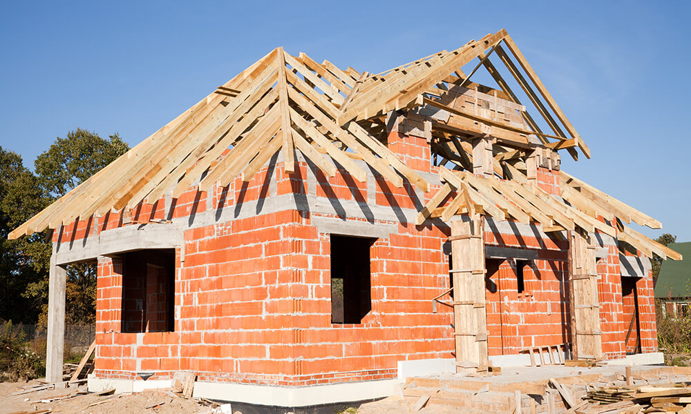 Dom w stanie surowym otwartym